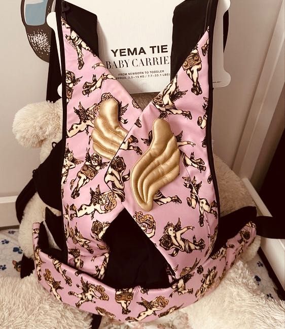 Chusta Nosidełko jeremy scott cybex tema tie wózek