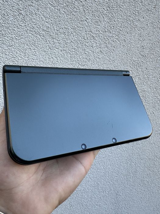 New 3DS XL (Top IPS, 128Gb, 200+ jogos, Pokemon/Zelda/Mario/Inazuma)