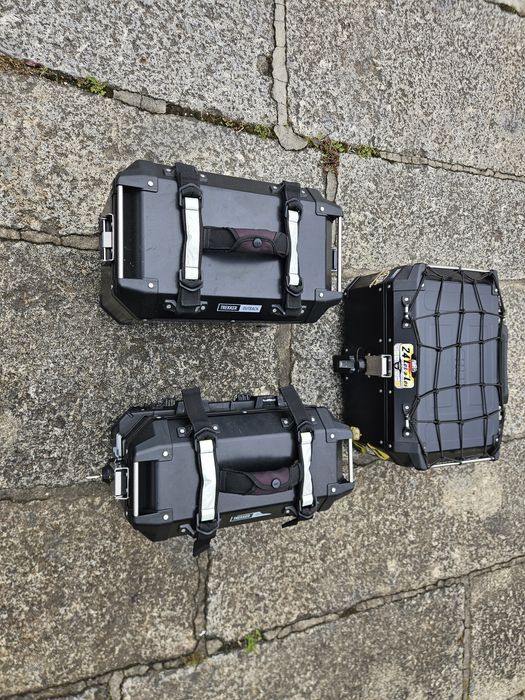 Conjunto Givi Trekker Outback