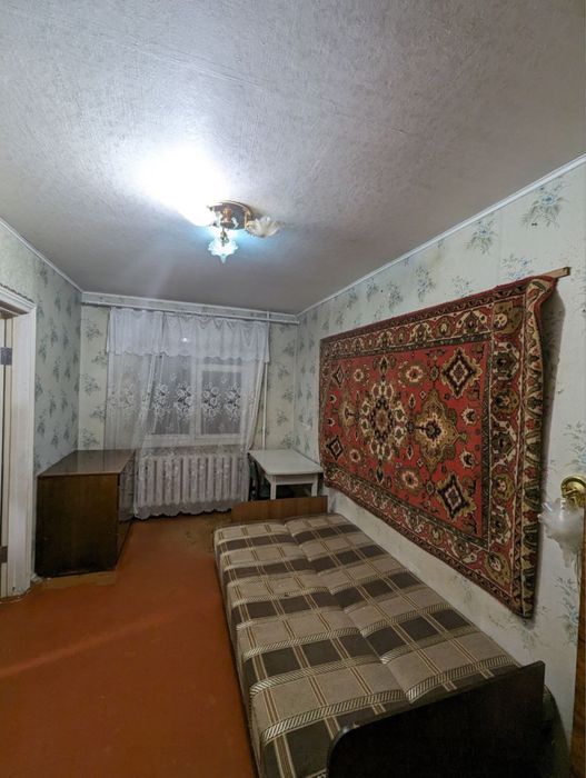 2 поверх, двокімнатна