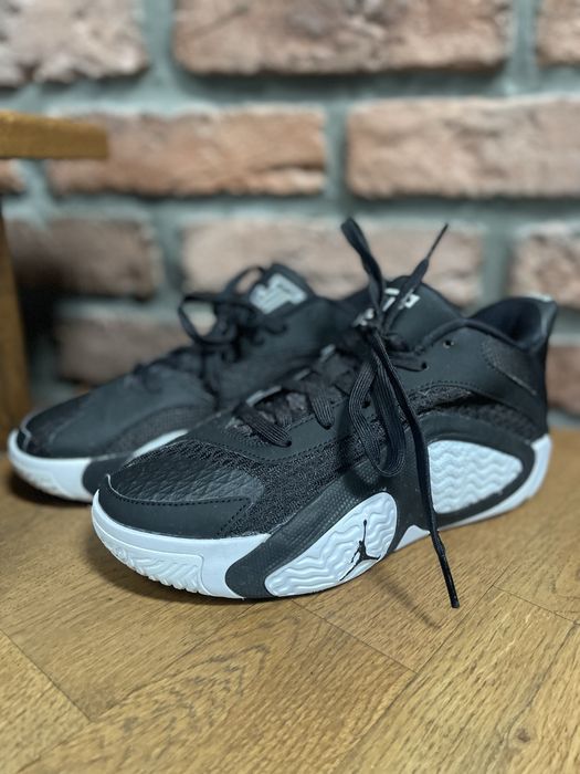 Buty sportowe Jordan r. 36,5