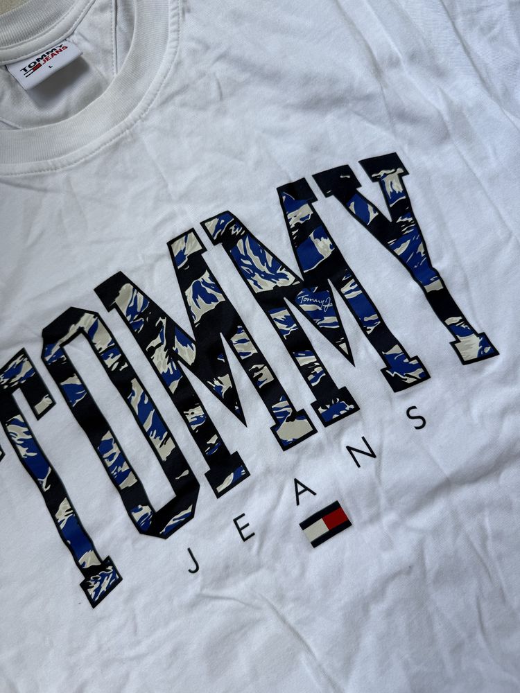 Нова чоловіча футболка Tommy Hilfiger біла з лого