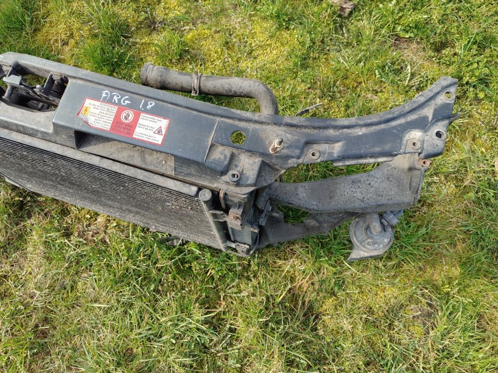 Przedni pas chłodnica chłodnice przód audi A4 b5