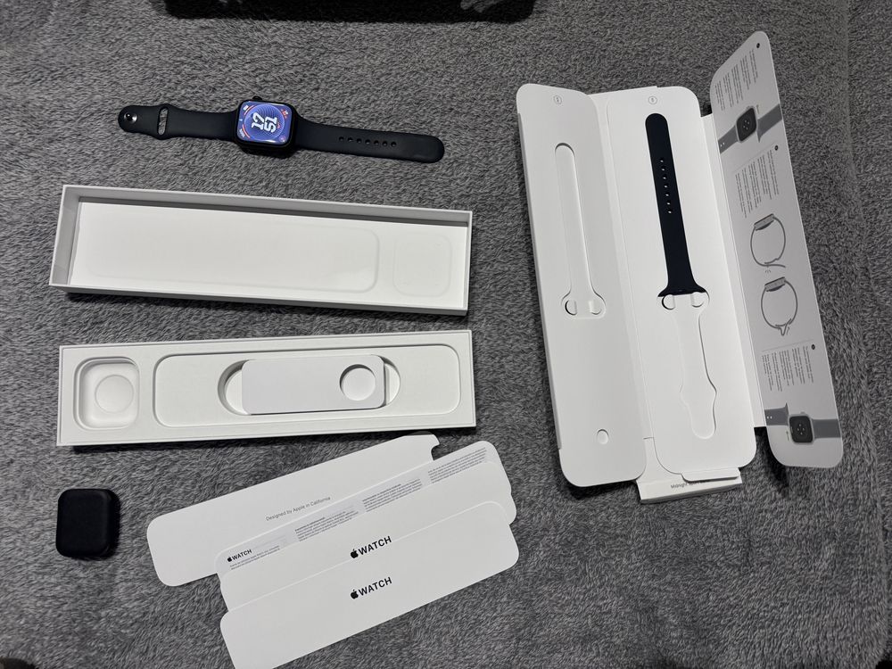 Apple Watch 8 45 MM GPS Cellular Midnight Aluminium + 5x Pasek + Folia