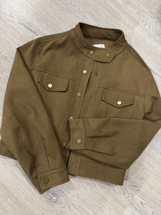 Замшева куртка Італія