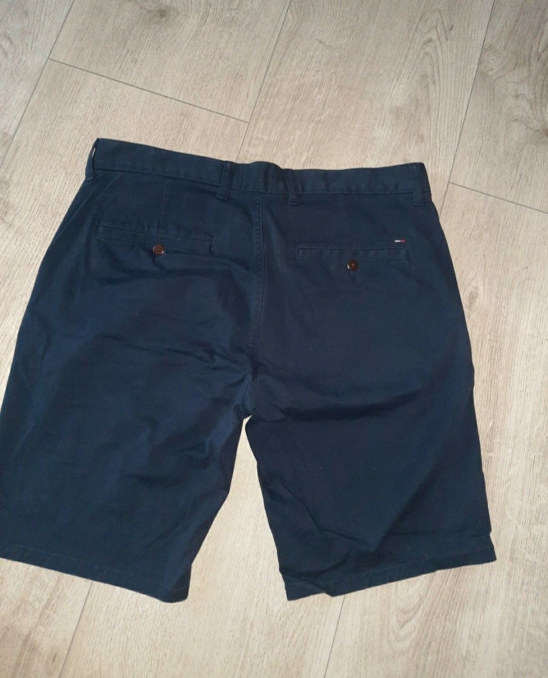 Spodenki Tommy Hilfiger 36