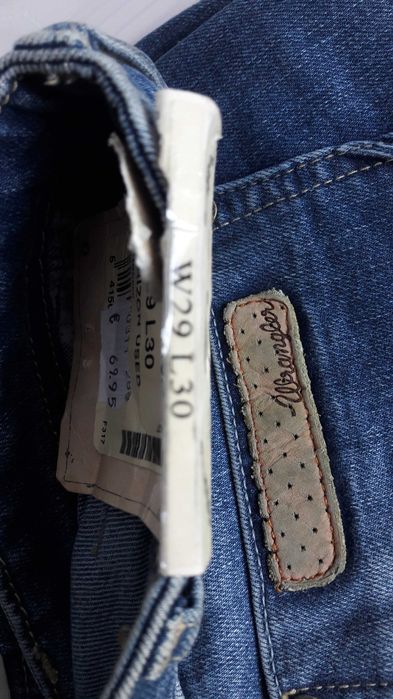 Spodnie damskie Wrangler Sara - NOWE