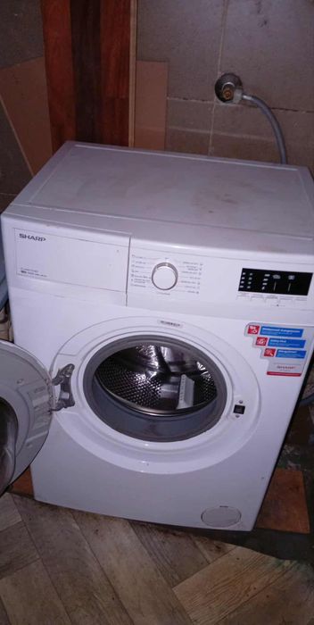 Pralka Sharp A+++ slim wąska silnik direct drive