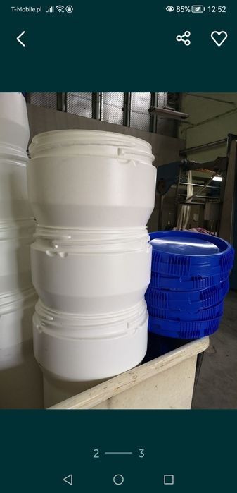 Beczki plastikowe 160l