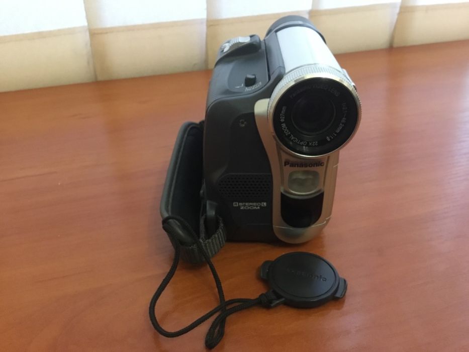 Відеокамера Panasonic MiniDV PV-GS14