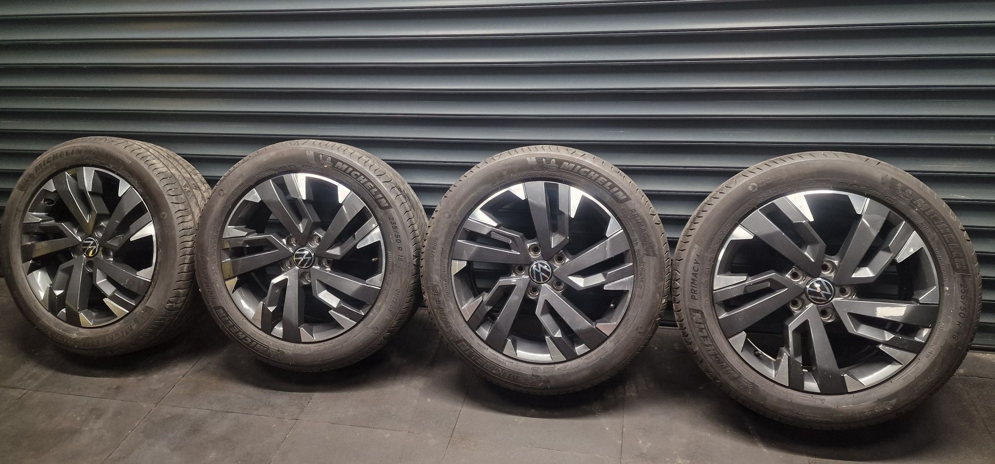 Koła letnie VW CALIFORNIA Multivan T5 T6 T6.1 T7   235 50 R18