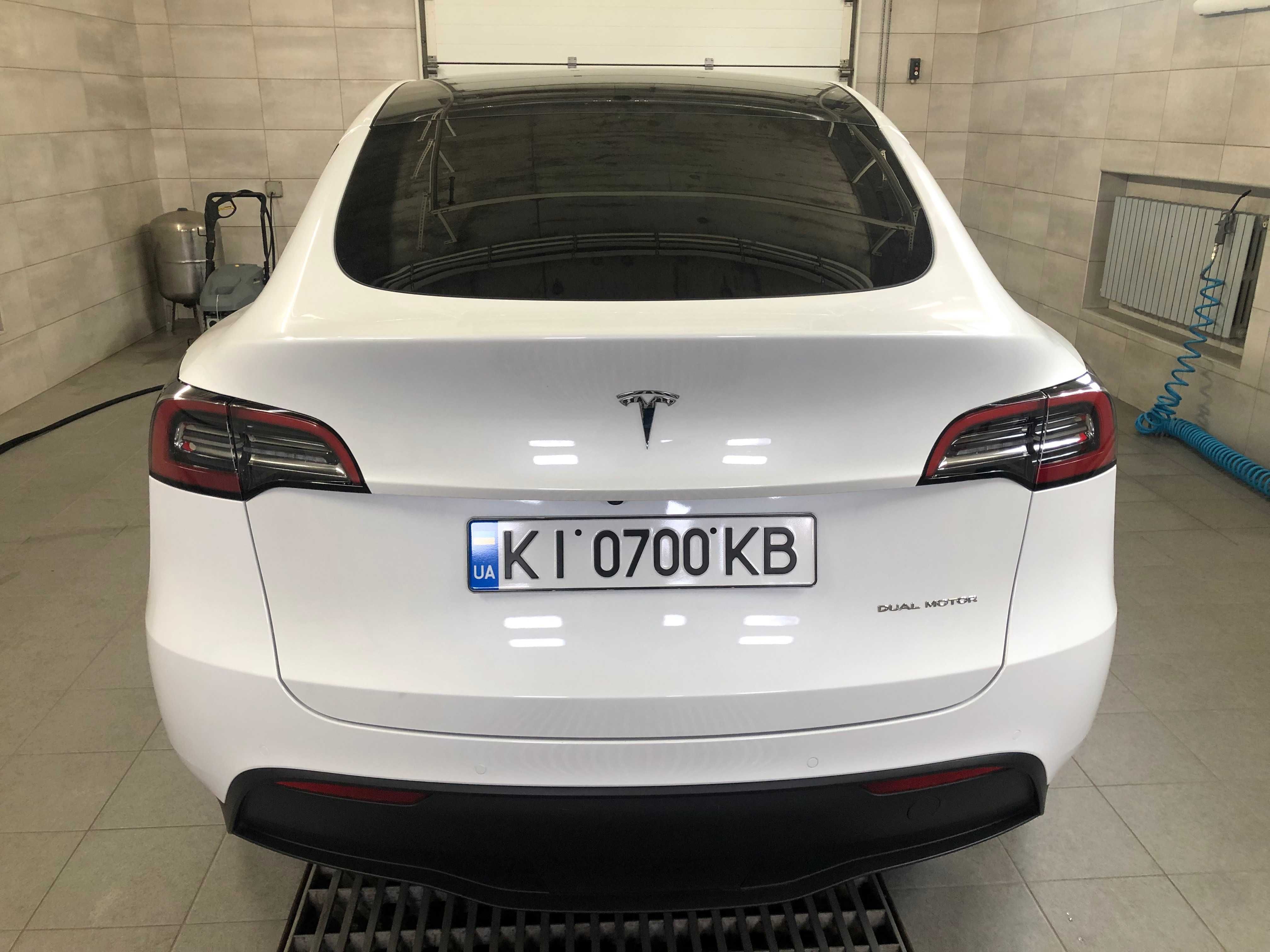 Tesla Model Y. Рестайл 2021р. Батарея 550км. Повний привід