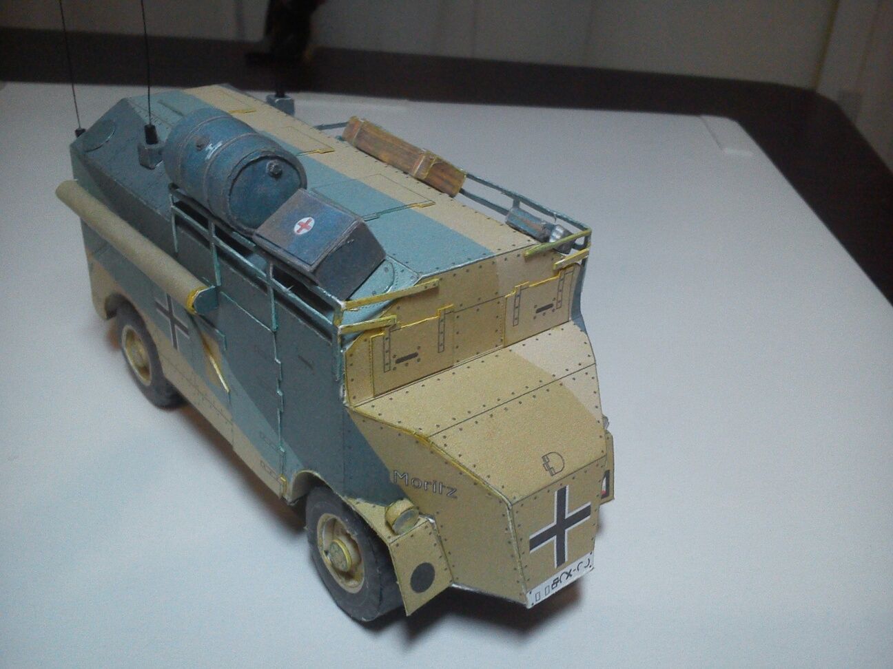 бронемашина в масштабе 1/48