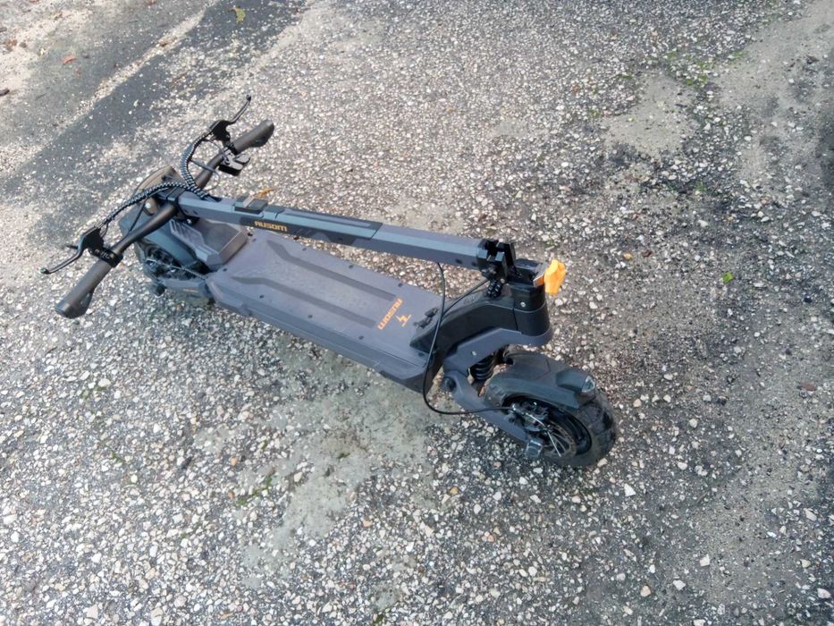 Trotinete AUSOM L2 MAX