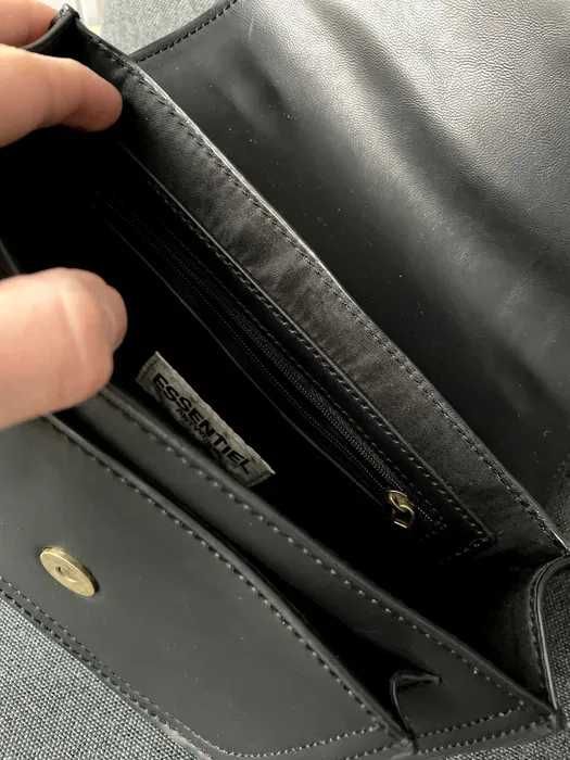 Жіноча сумка Essentiel Antwerp