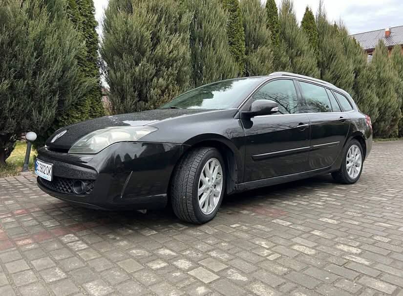Продам машину!  Renault Laguna III ,в дуже хорошому, стані