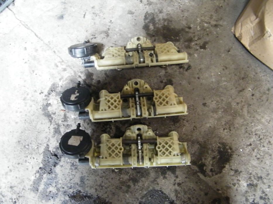 Mechanizm regulacji zagłówków Mercedes W220 S klasa 3.2 CDI (2001r.)