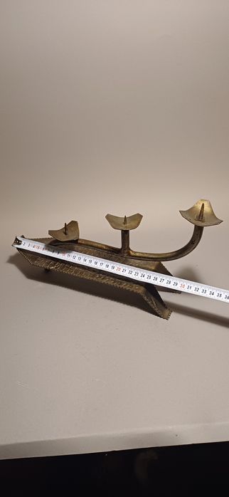 Świeczniki metaloplastyka