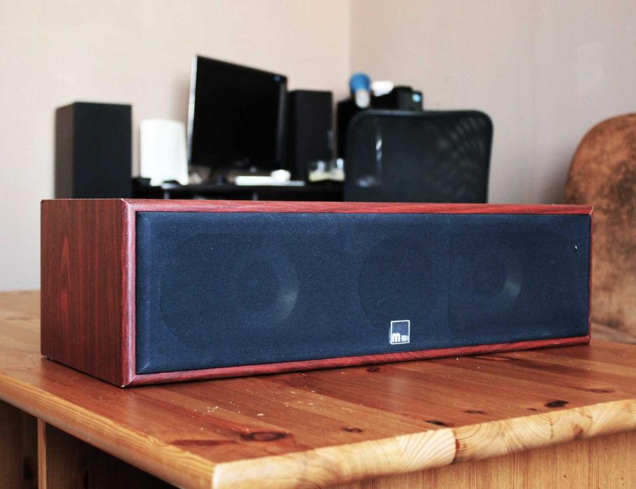 Duża kolumna centralna M Audio głośnik centralny do kino domowe