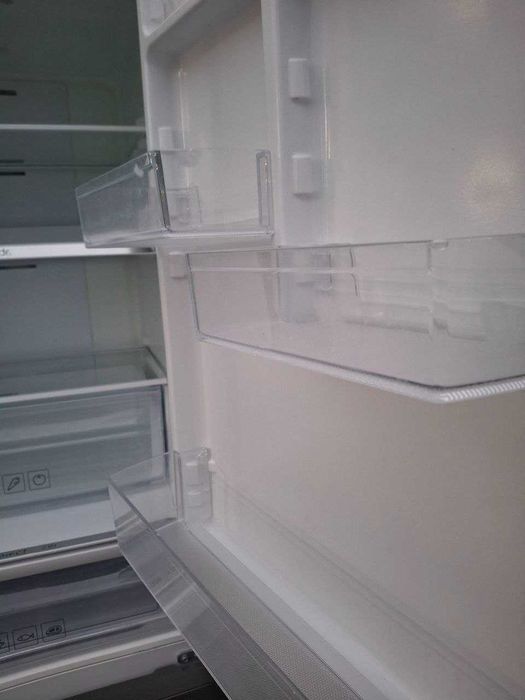 Холодильник б/в SAMSUNG 185/60/60 Металік No Frost #07603