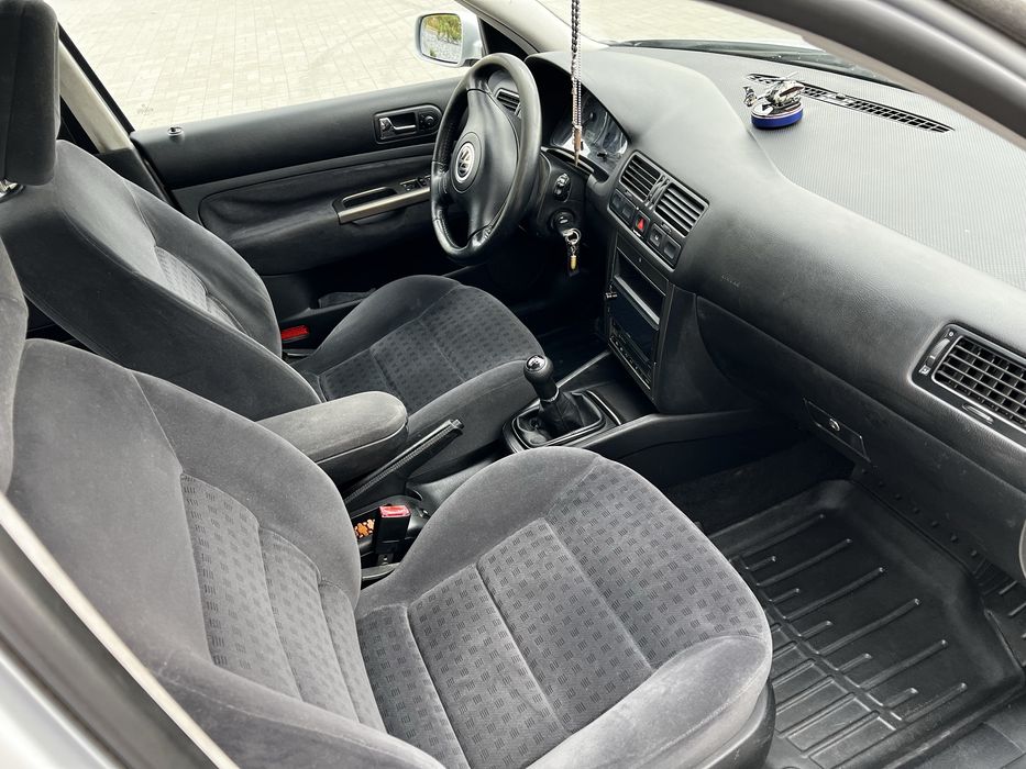 Volkswagen Bora 1.6 2002