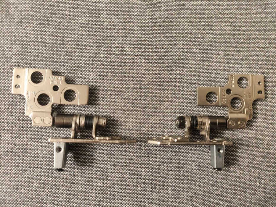 zawiasy do klapy matrycy Dell Precision 7510 AM1DI000200 AM1DI000300