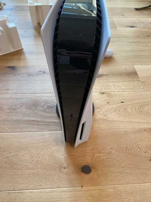 PlayStation 5 jak nowe