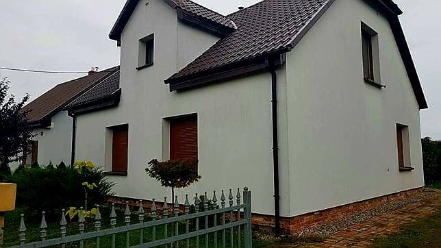 Dom z dużą działką  pod działalność gosp. lub wynajem pracowniczy