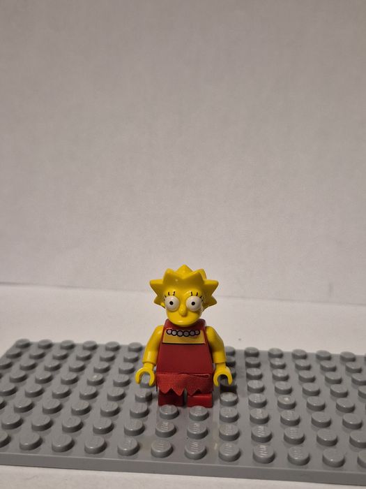 Figurka lego simpsons lisa