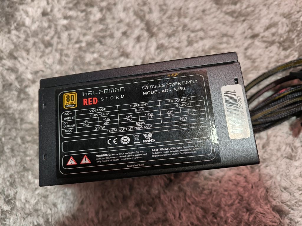 Fonte de alimentação 750w Halfmman Storm ADK-A750