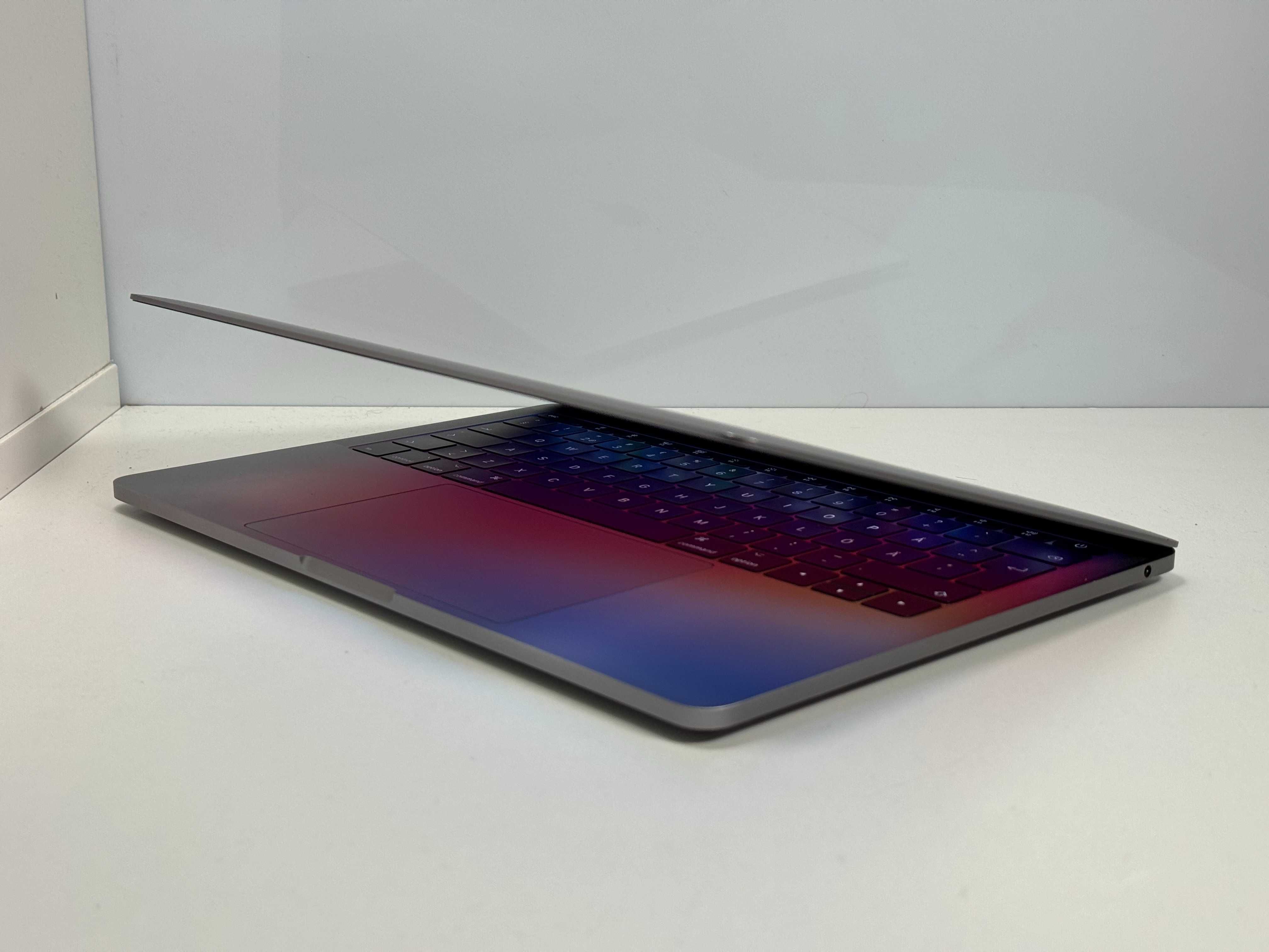 MacBook Pro 13 2017 i5 8GB RAM 128GB SSD Space Gray Gwararancja