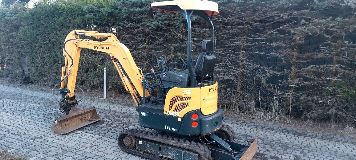 Mini koparka KUBOTA HYUNDAI ROBEX 17z-9a Jak Nowa.