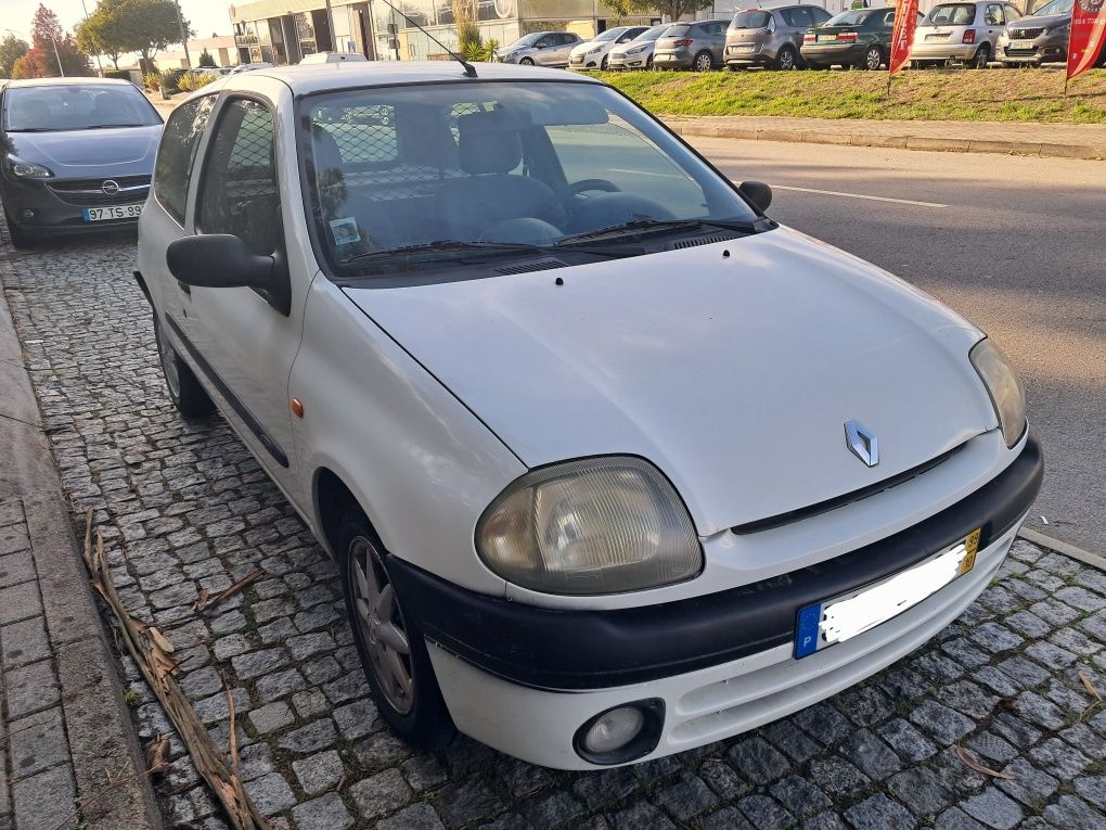 Renault Clio 1.9d
