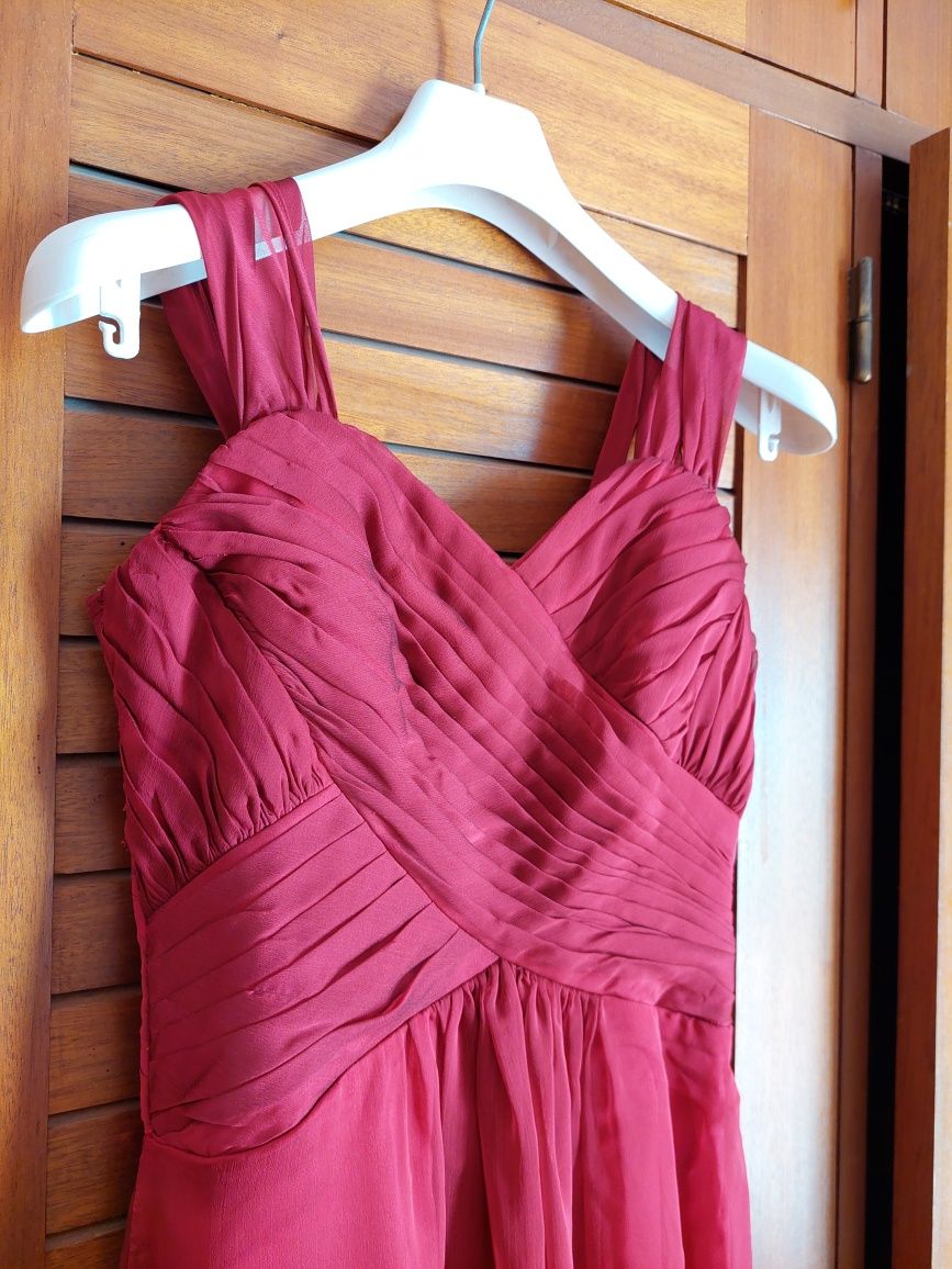 Vestido de cerimónia vermelho