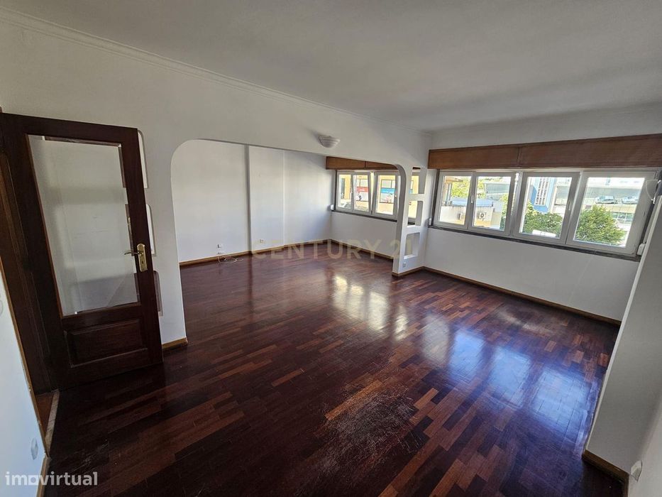 Apartamento Paço De Arcos