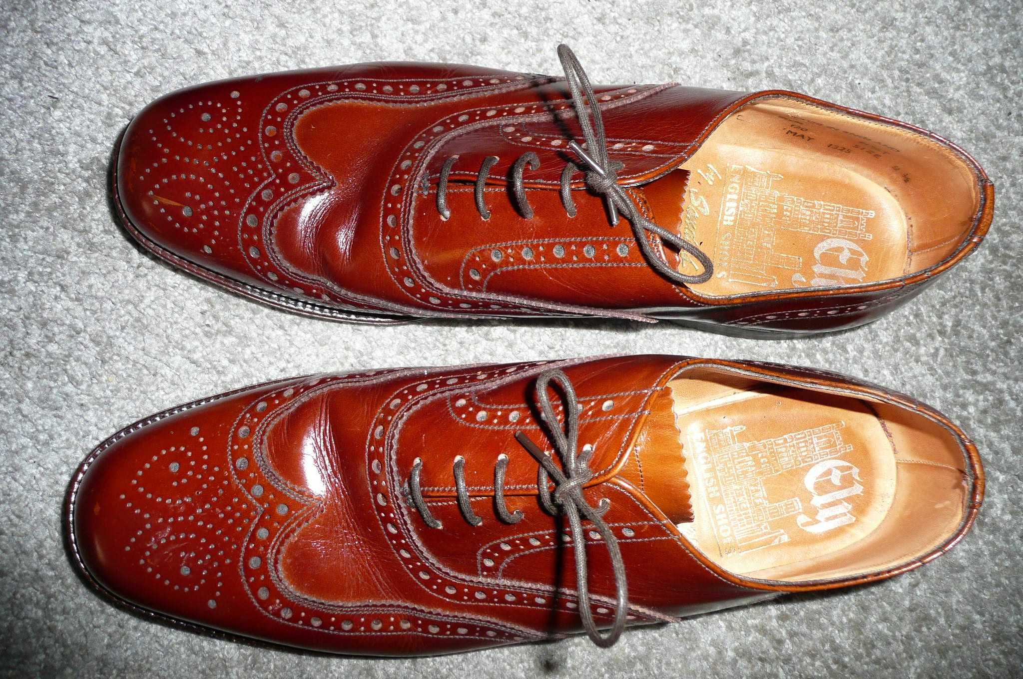 Buty  ze skóry  oxford SANDERS ENGLAND 9 1/2