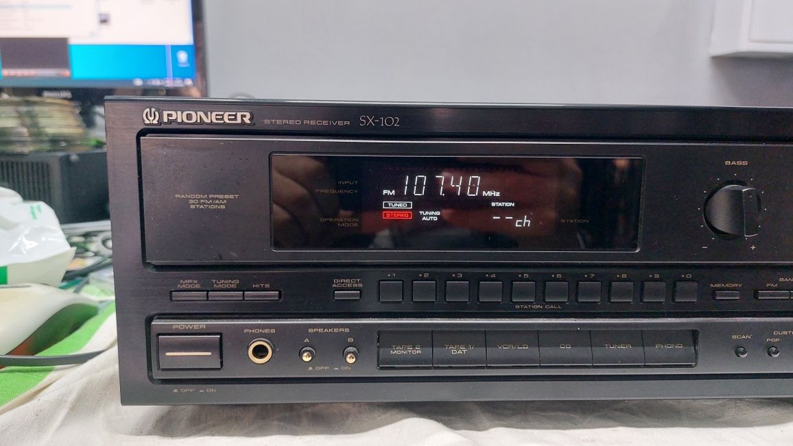 Pioneer sx 102 стереоресивер у відмінному стані