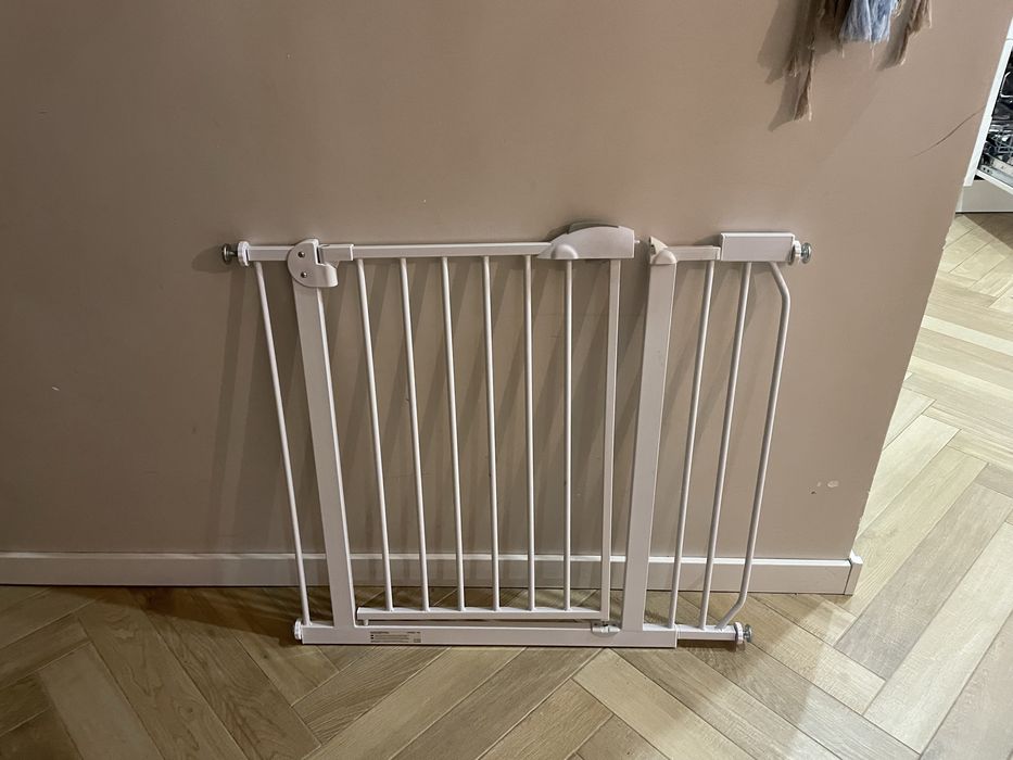 Bramka zabezpieczajaca na schody
