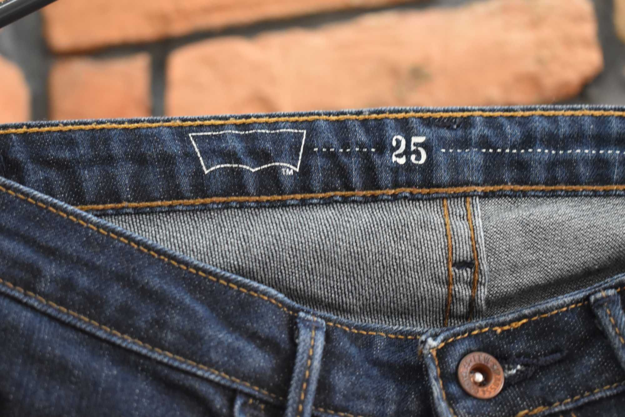 Levi's granatowe spodnie jeansy skinny sredni stan w25 XS S