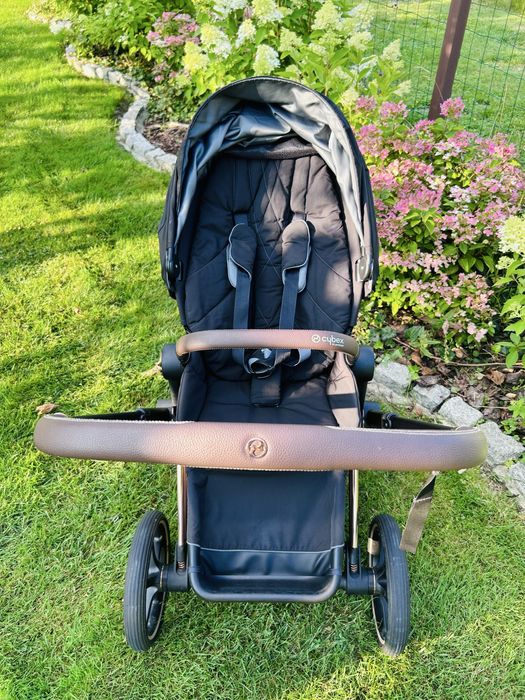 Wózek Priam Cybex Lux Deep Black Golden Rose