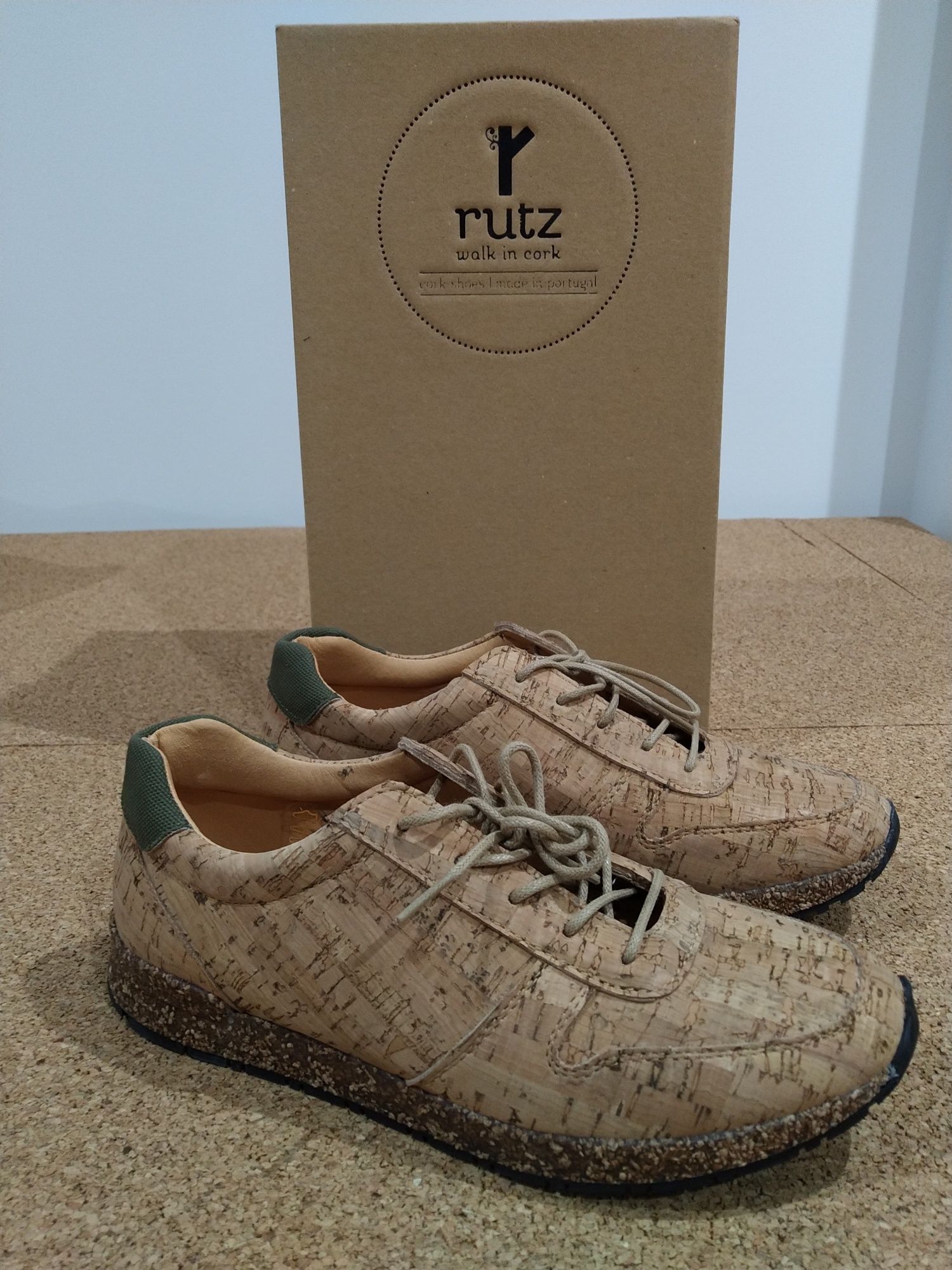 Tenis de cortiça da Rutz. Marca portuguesa. Novos. Nunca usados..