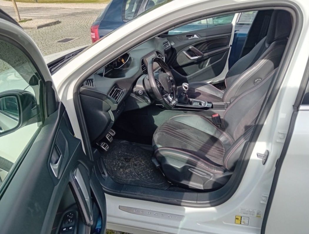 Peugeot 308 1.6cc gtline 120cv