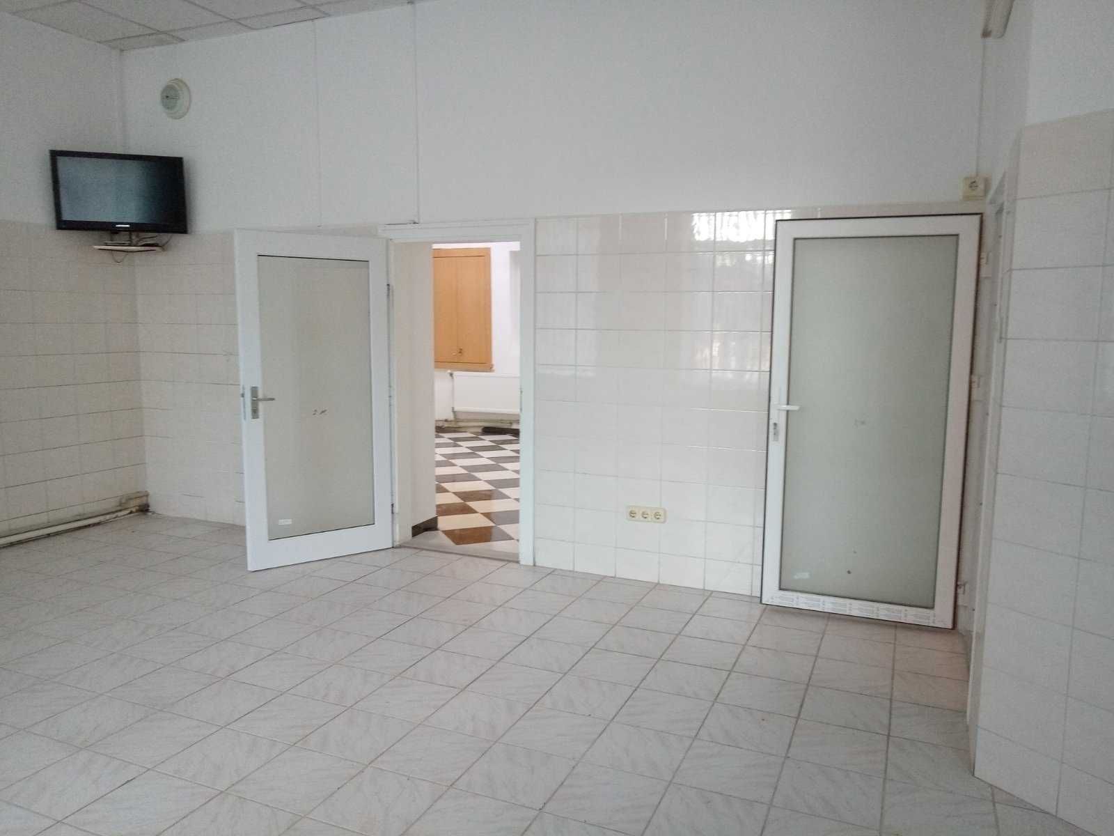 оренда комерційного  приміщення  84.4 кв. м.  Мукачево, Я. Мудрого 36а