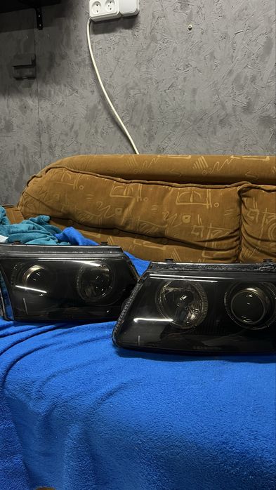 Фары пассат б5 дорест линзованые + ангельские глазки!