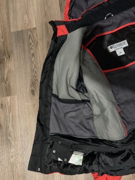 Зимняя куртка Columbia размер XXL
