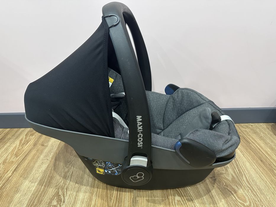 Автолюлька Maxi-Cosi Pebble Pro I-size