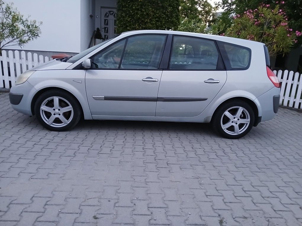 Renault Grand Scenic**2004*7osób*2.0i
