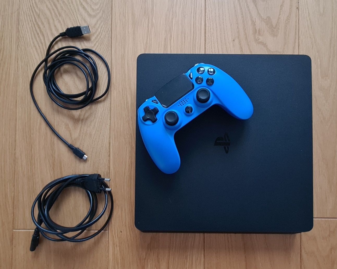 Konsola Sony PlayStation 4 slim 500gb  cuh-2216a