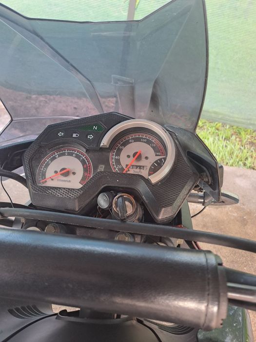 Продам шенерай 200