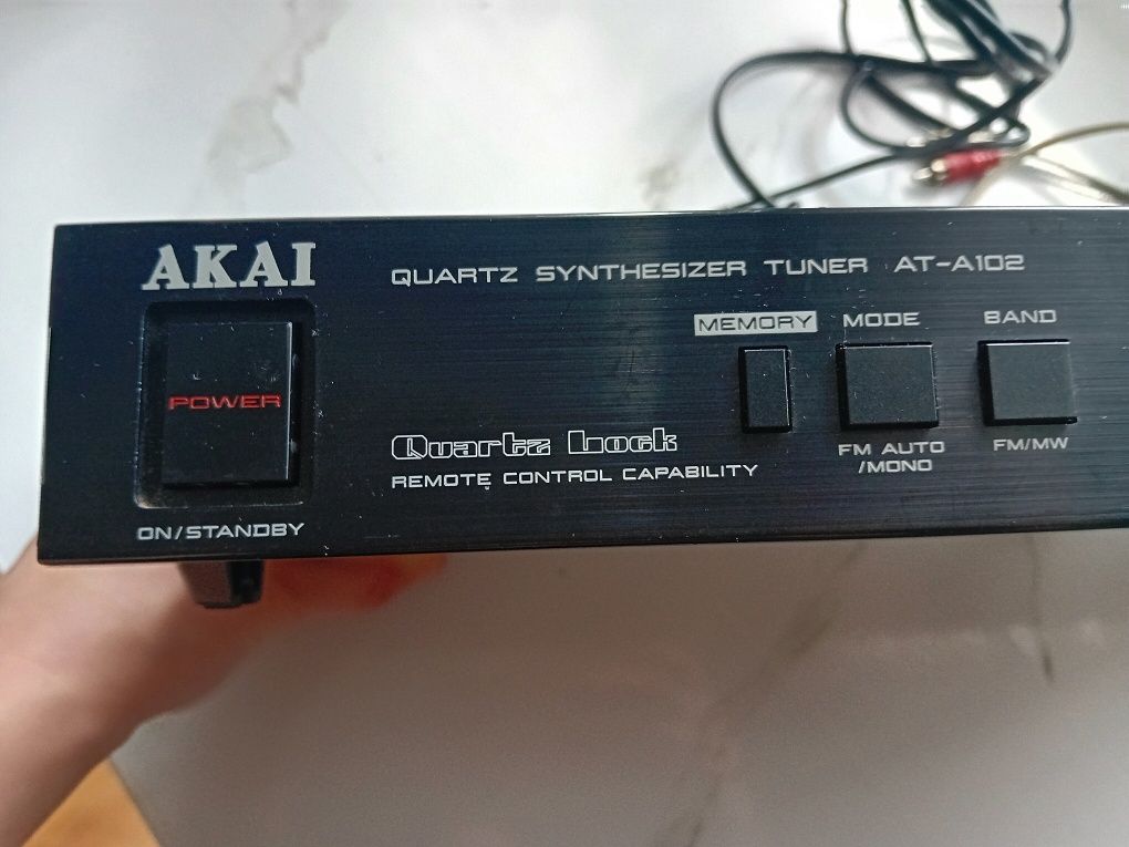 Tuner Akai AT-A102